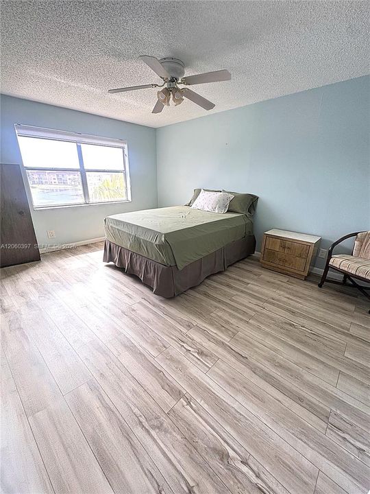En Venta: $159,900 (1 camas, 1 baños, 750 Pies cuadrados)