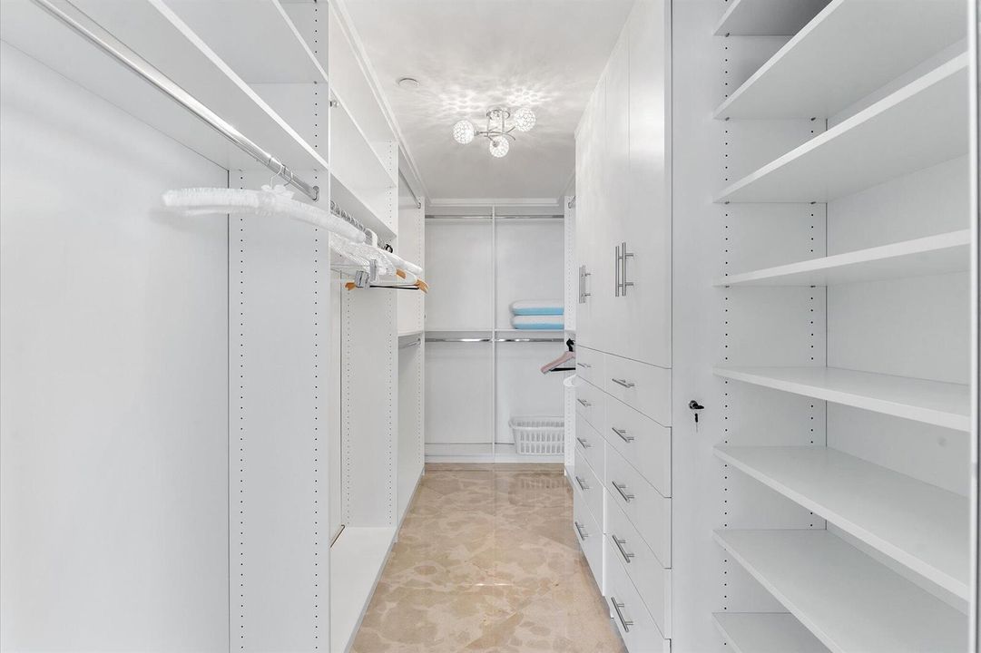 39-3200 N Ocean blvd unit 2505_039