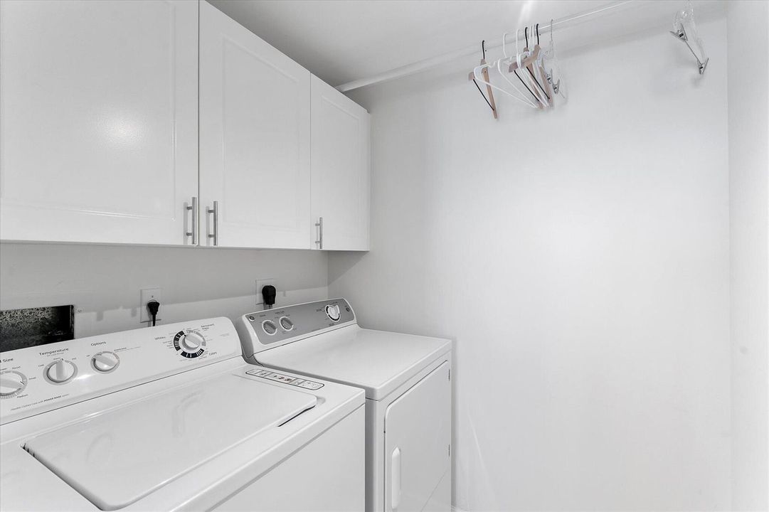 38-3200 N Ocean blvd unit 2505_038