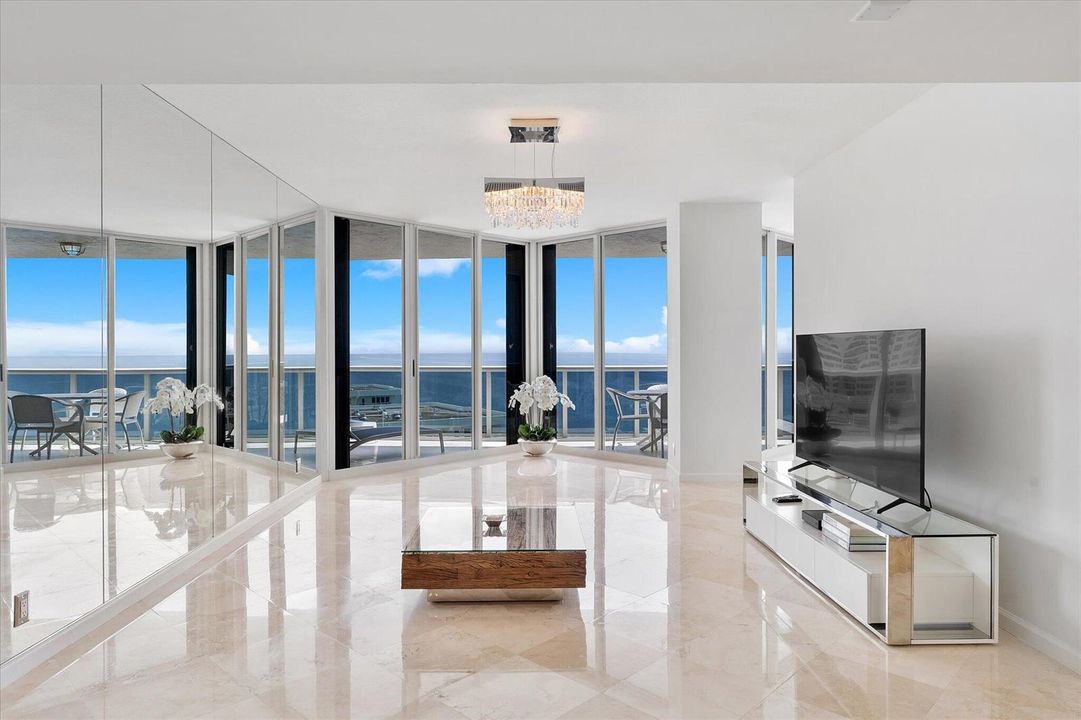 01-3200 N Ocean blvd unit 2505_001