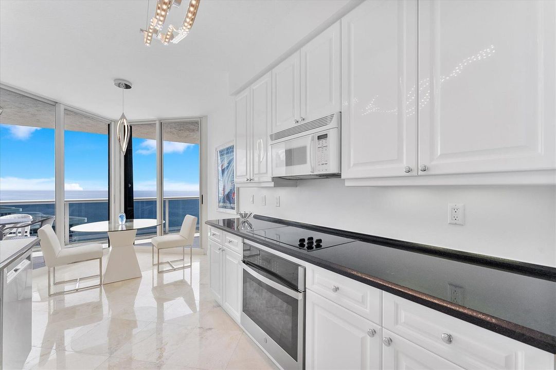 13-3200 N Ocean blvd unit 2505_013