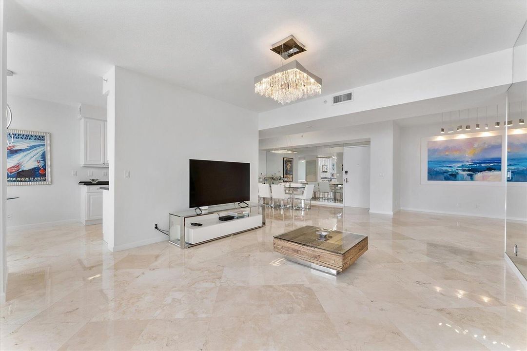 05-3200 N Ocean blvd unit 2505_005