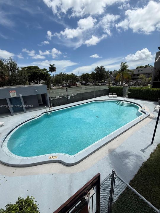 En Venta: $259,900 (1 camas, 1 baños, 922 Pies cuadrados)