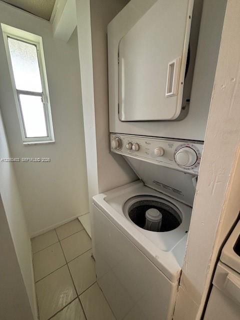 В аренду: $1,600 (1 спален, 1 ванн, 750 Квадратных фут)