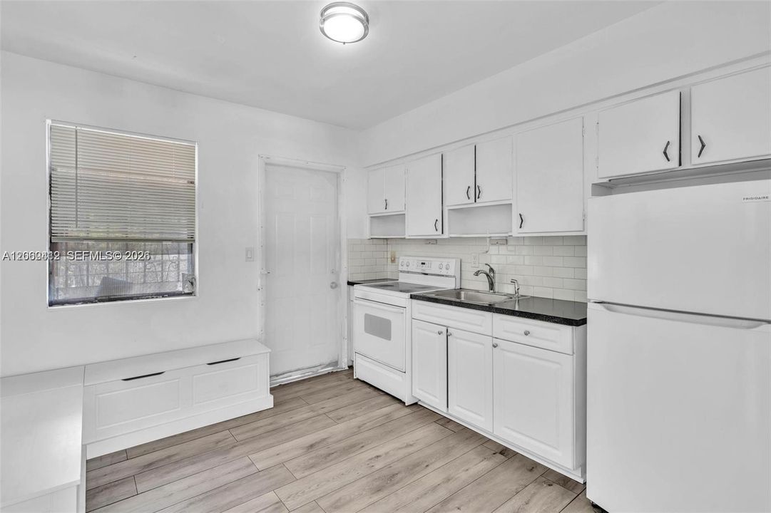 На продажу: $719,000 (0 спален, 0 ванн, 1540 Квадратных фут)