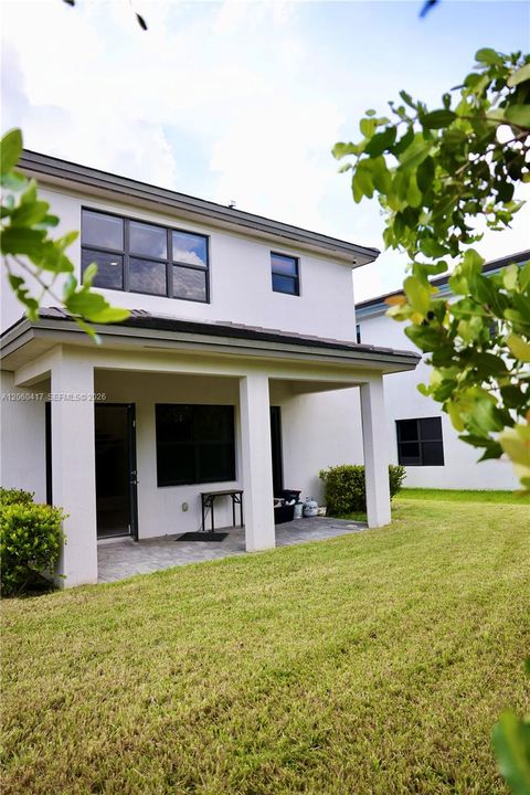 For Sale: $1,200,000 (4 beds, 3 baths, 2704 Square Feet)