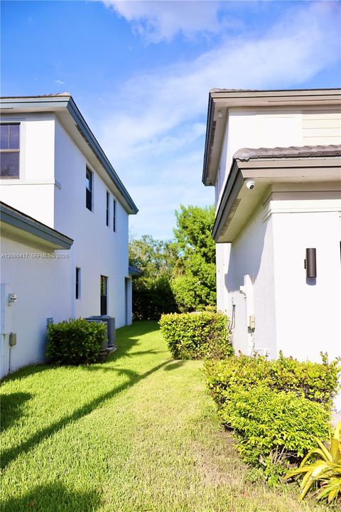 For Sale: $1,200,000 (4 beds, 3 baths, 2704 Square Feet)