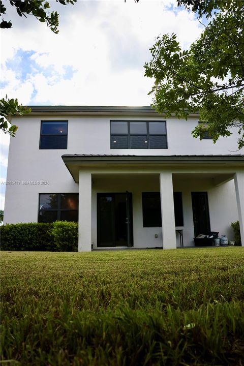 For Sale: $1,200,000 (4 beds, 3 baths, 2704 Square Feet)