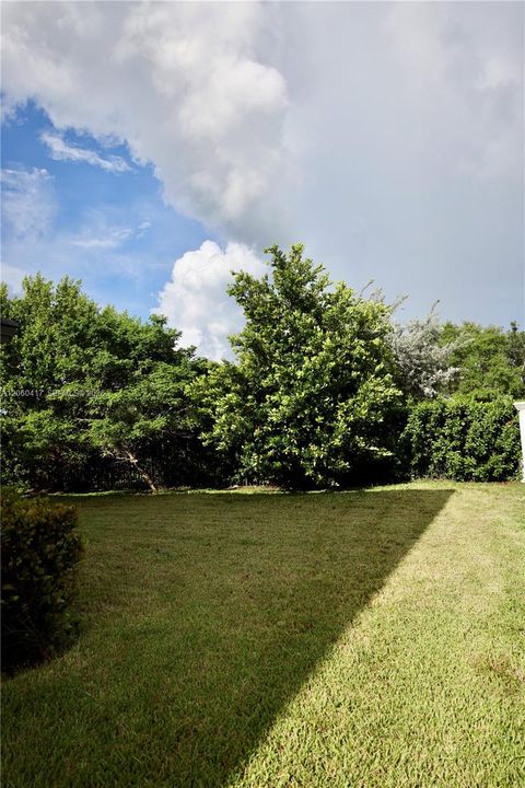 For Sale: $1,200,000 (4 beds, 3 baths, 2704 Square Feet)