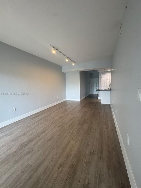В аренду: $2,500 (2 спален, 2 ванн, 1113 Квадратных фут)