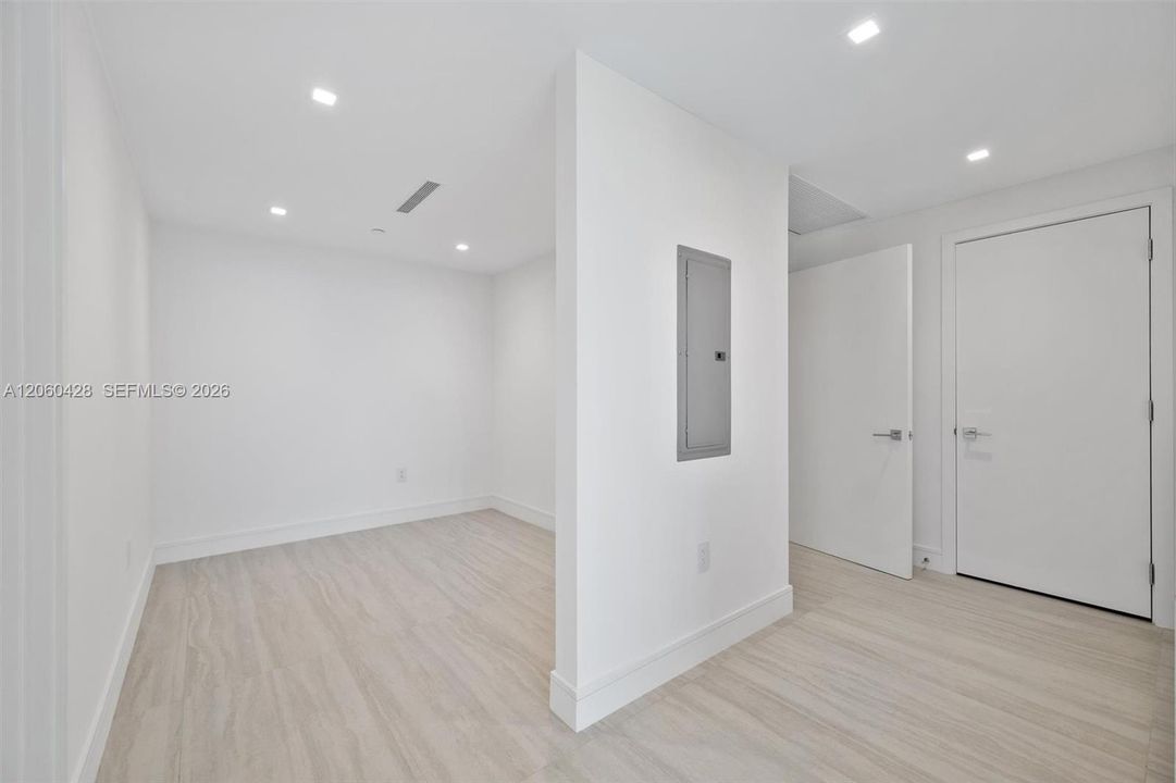 En Venta: $1,798,000 (3 camas, 3 baños, 1569 Pies cuadrados)