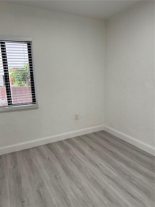 В аренду: $3,450 (3 спален, 2 ванн, 1124 Квадратных фут)