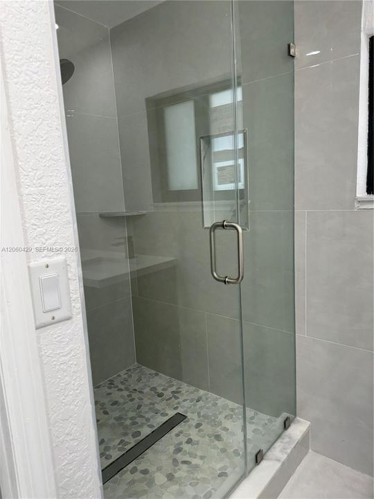 В аренду: $3,450 (3 спален, 2 ванн, 1124 Квадратных фут)