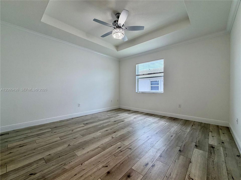 В аренду: $2,695 (3 спален, 2 ванн, 1827 Квадратных фут)