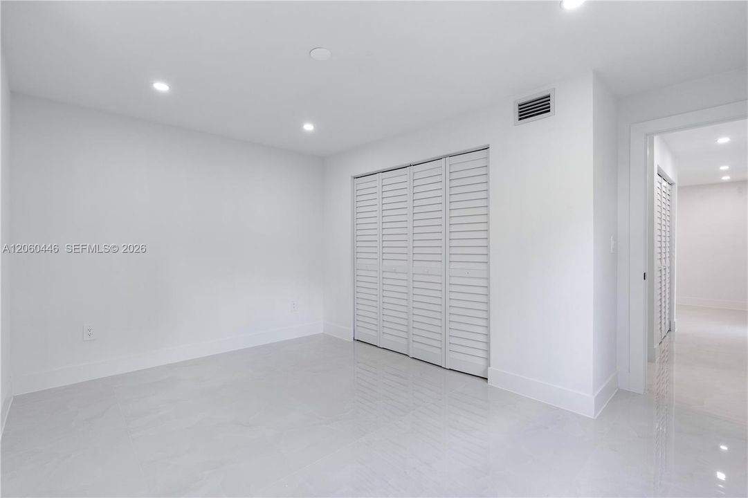 На продажу: $649,000 (4 спален, 3 ванн, 1512 Квадратных фут)