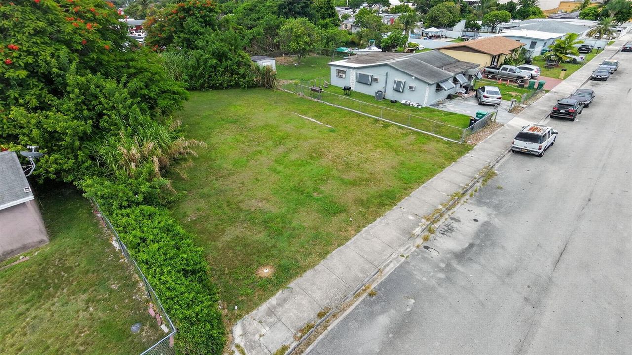 10-web-or-mls-DJI_20260726000905_0276_D