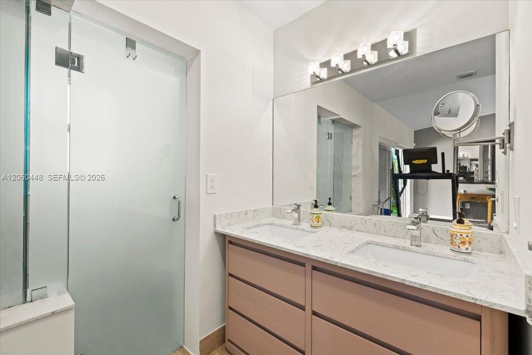 В аренду: $12,690 (3 спален, 3 ванн, 1861 Квадратных фут)