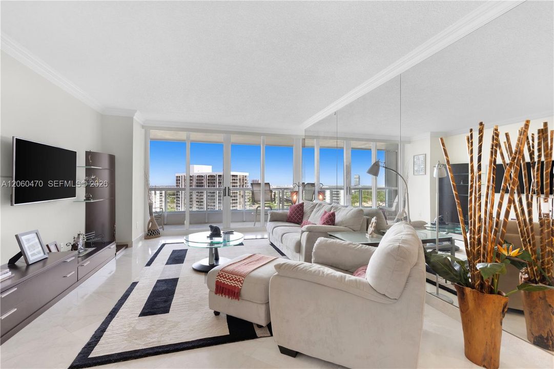 For Rent: $4,590 (2 beds, 2 baths, 1505 Square Feet)
