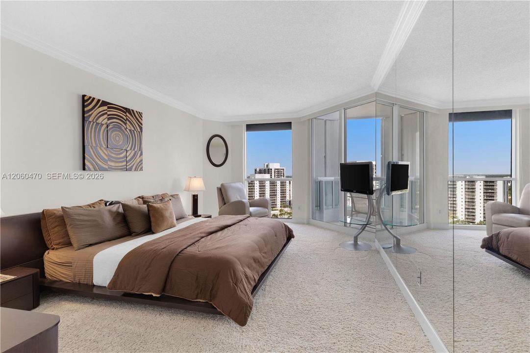 For Rent: $4,590 (2 beds, 2 baths, 1505 Square Feet)
