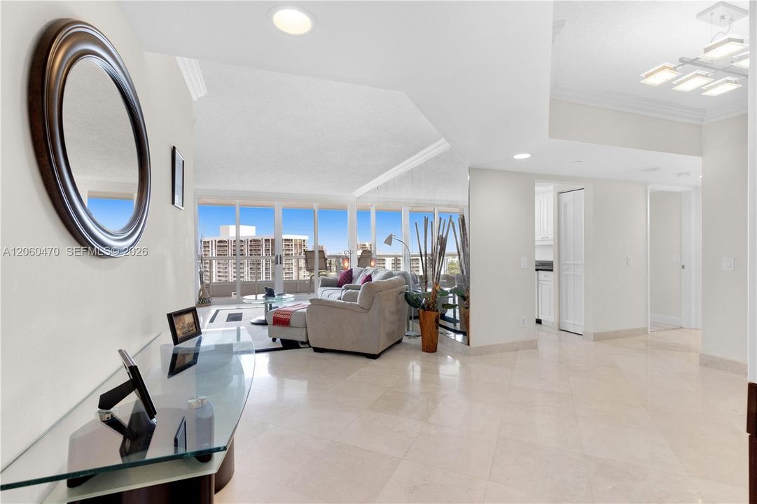 For Rent: $4,590 (2 beds, 2 baths, 1505 Square Feet)