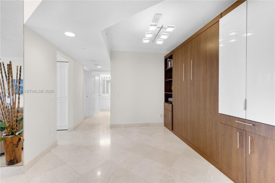 For Rent: $4,590 (2 beds, 2 baths, 1505 Square Feet)
