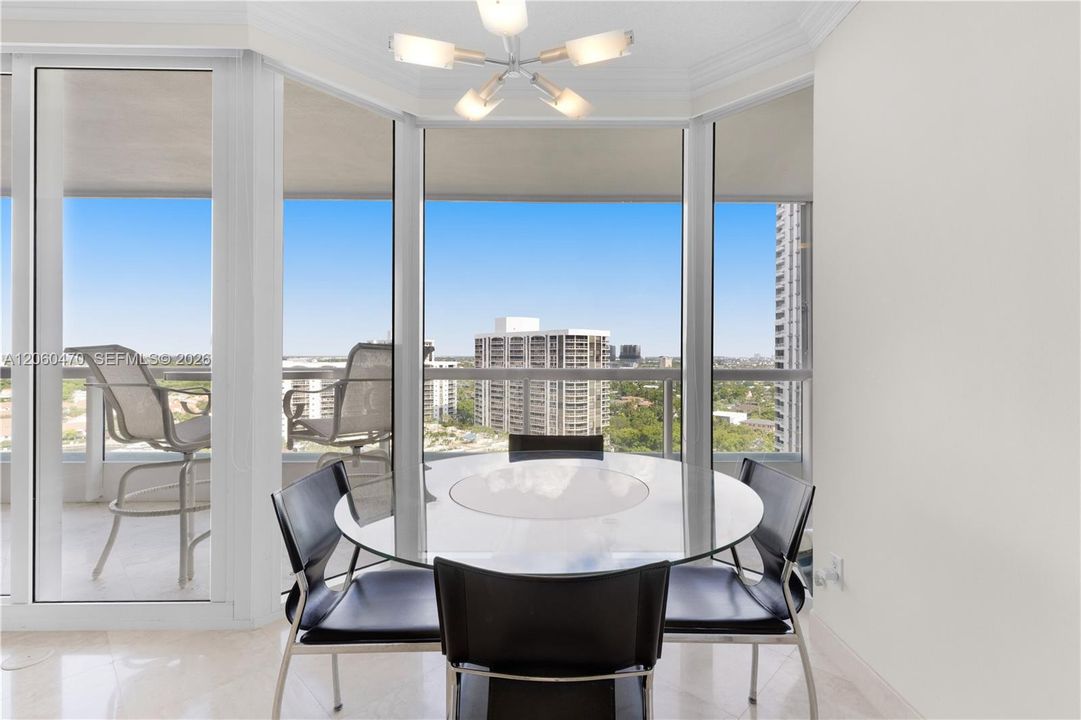 For Rent: $4,590 (2 beds, 2 baths, 1505 Square Feet)