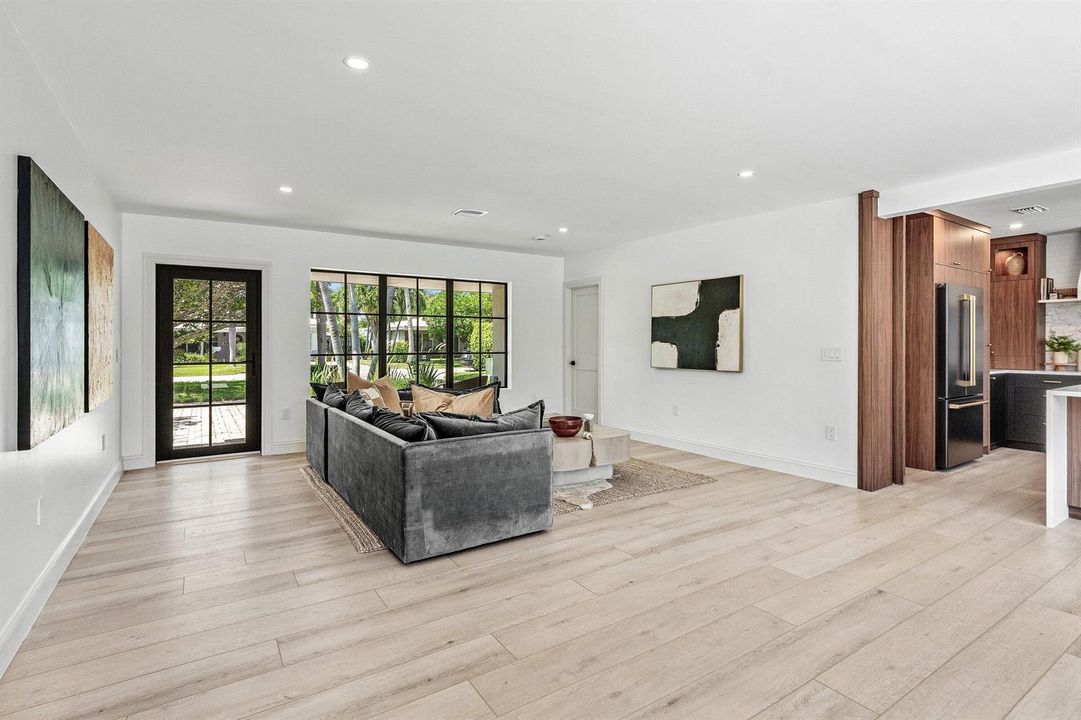 007-115BonnieBriarLane-DelrayBeach-FL-33
