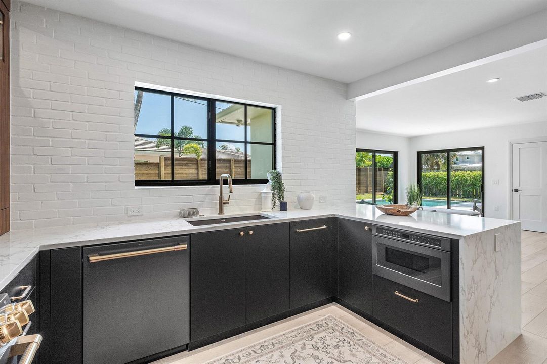 015-115BonnieBriarLane-DelrayBeach-FL-33