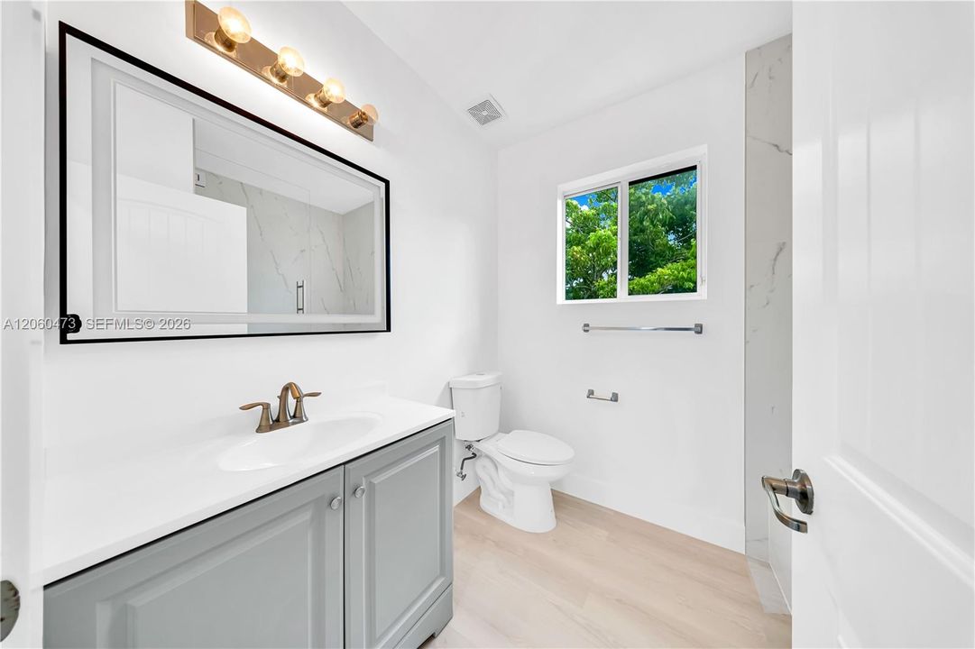 En Venta: $1,299,000 (5 camas, 3 baños, 3116 Pies cuadrados)