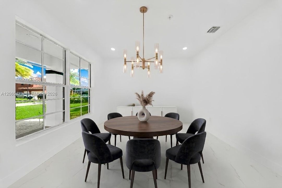 En Venta: $1,299,000 (5 camas, 3 baños, 3116 Pies cuadrados)