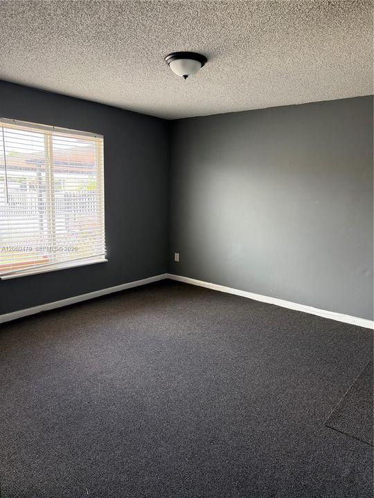 В аренду: $2,950 (2 спален, 2 ванн, 960 Квадратных фут)