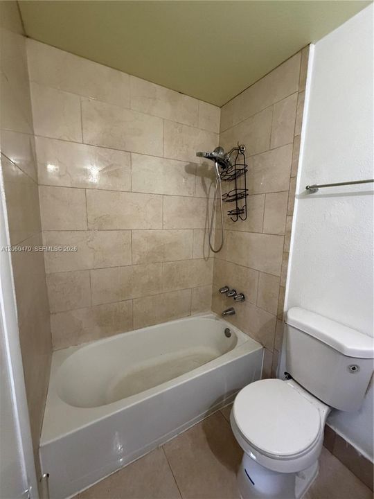 В аренду: $2,950 (2 спален, 2 ванн, 960 Квадратных фут)