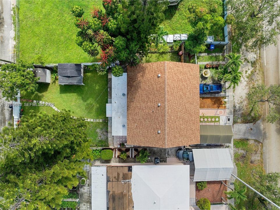 For Rent: $1,199 (0 beds, 1 baths, 2178 Square Feet)