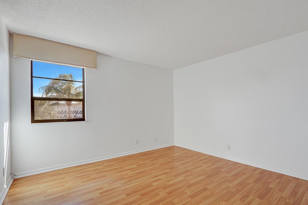 Guest Bedroom 2