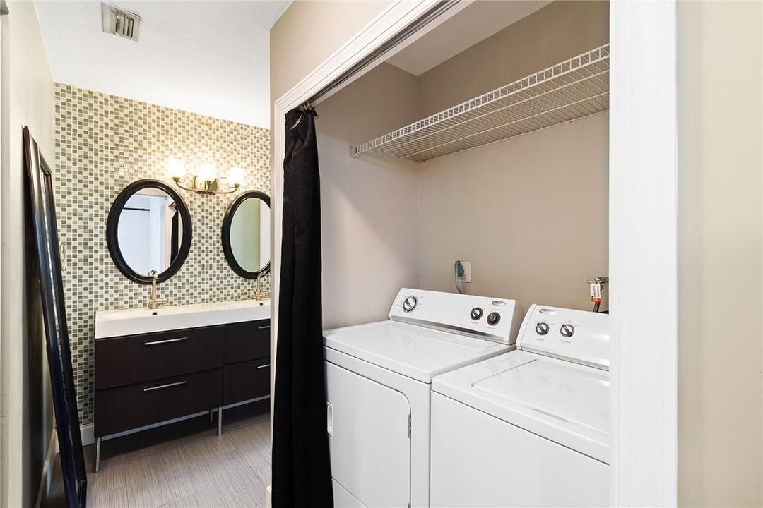 Upstairs Bath/Laundry