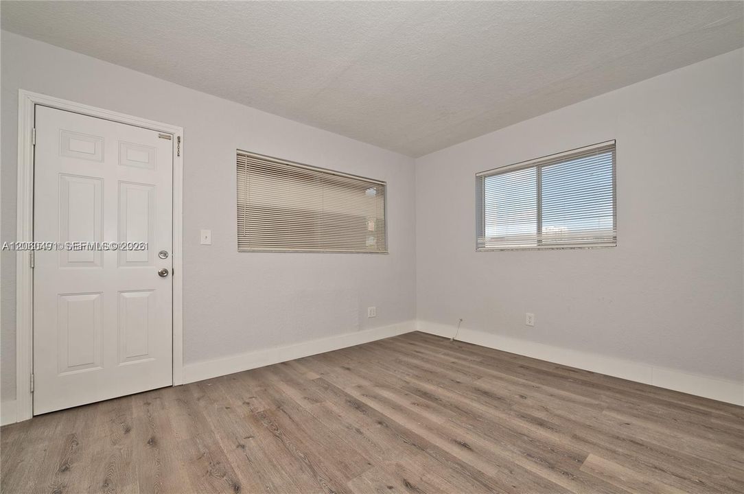 В аренду: $1,825 (2 спален, 1 ванн, 603 Квадратных фут)
