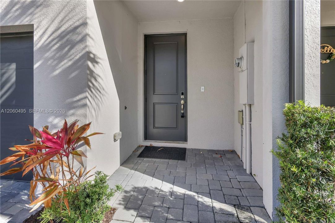 En Venta: $375,000 (3 camas, 2 baños, 1454 Pies cuadrados)