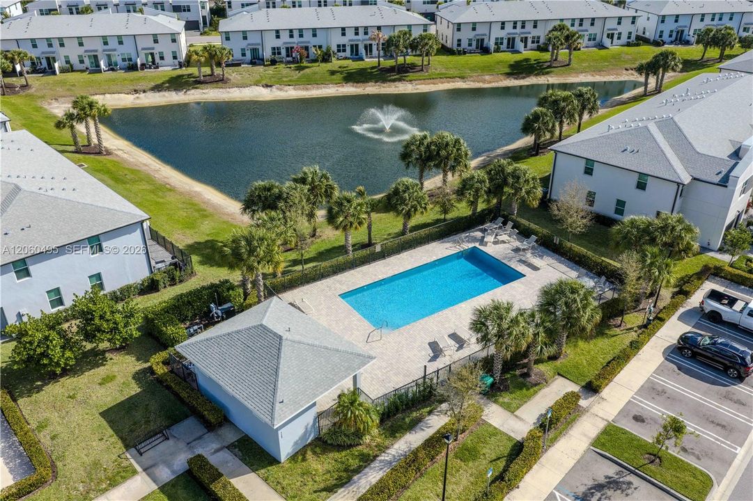En Venta: $375,000 (3 camas, 2 baños, 1454 Pies cuadrados)