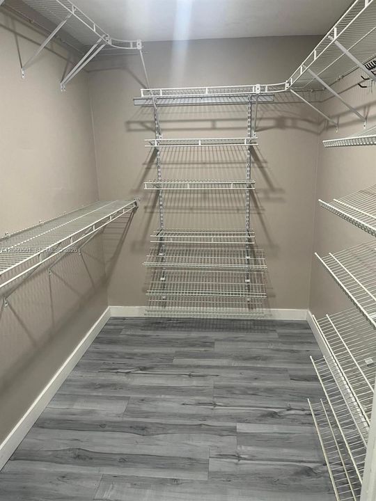 Walk in Closet
