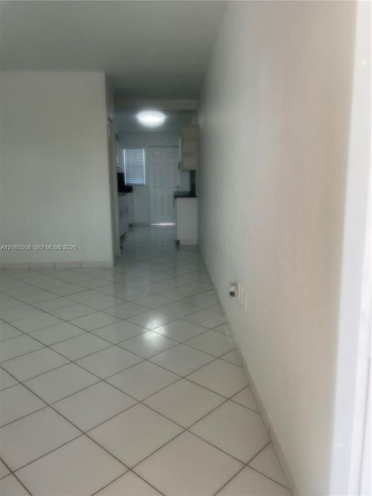 В аренду: $1,850 (1 спален, 1 ванн, 580 Квадратных фут)