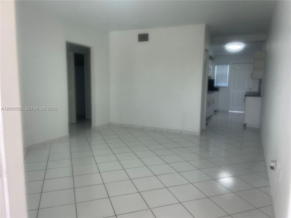 В аренду: $1,850 (1 спален, 1 ванн, 580 Квадратных фут)