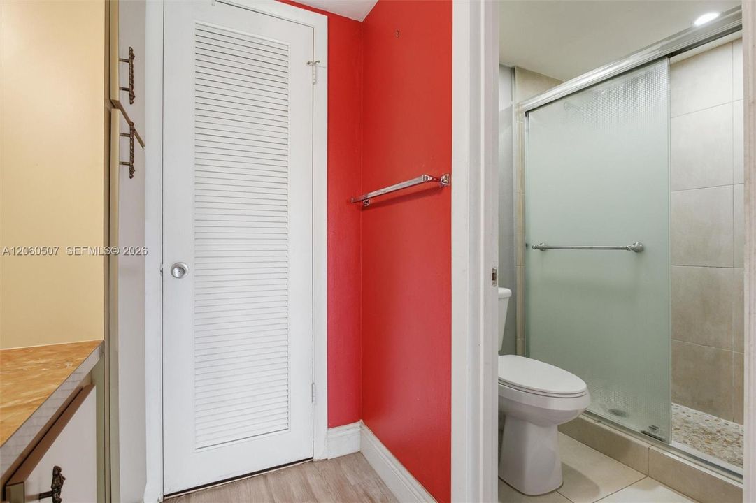 En Venta: $215,000 (2 camas, 2 baños, 1155 Pies cuadrados)