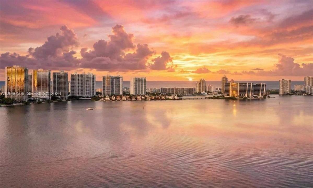 For Rent: $3,500 (2 beds, 2 baths, 1544 Square Feet)