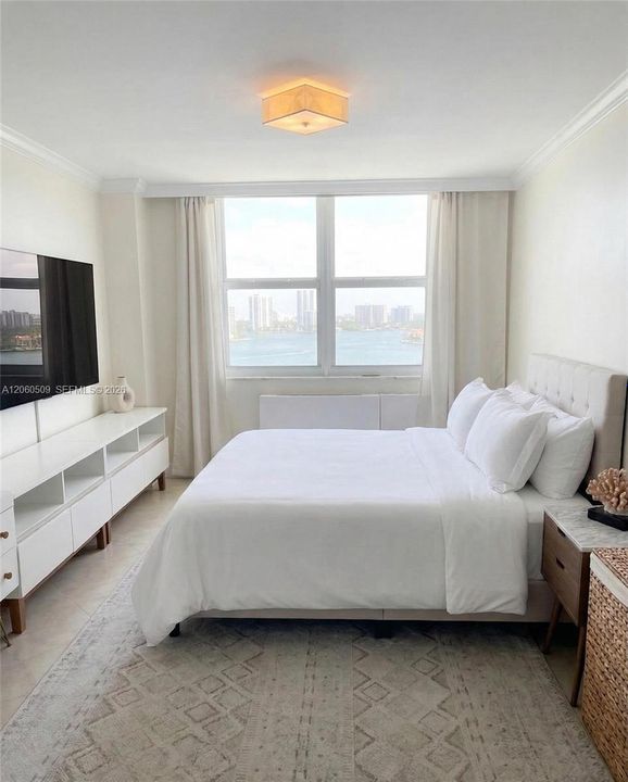 For Rent: $3,500 (2 beds, 2 baths, 1544 Square Feet)