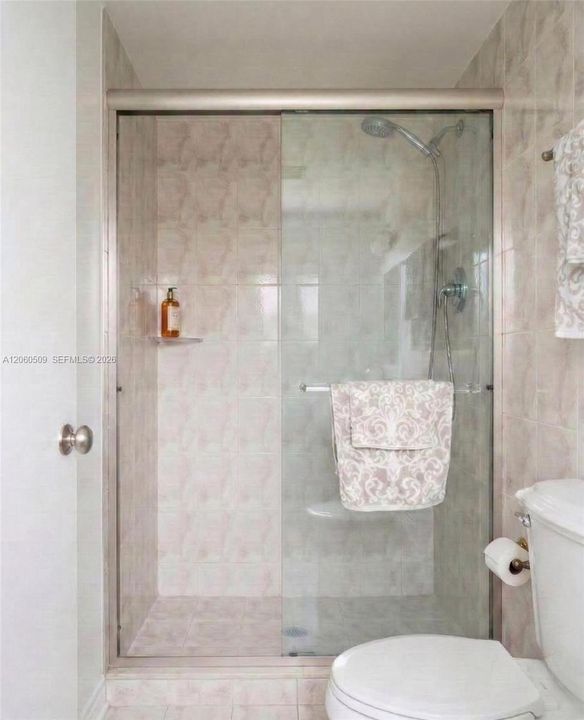 For Rent: $3,500 (2 beds, 2 baths, 1544 Square Feet)