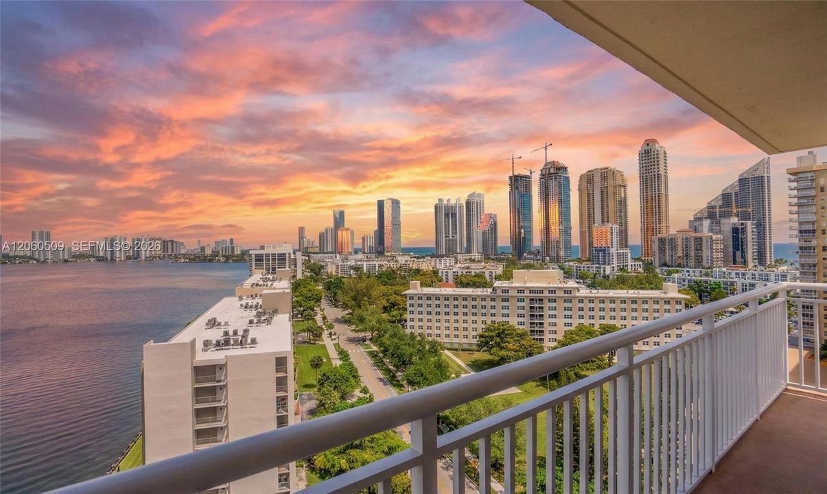 For Rent: $3,500 (2 beds, 2 baths, 1544 Square Feet)