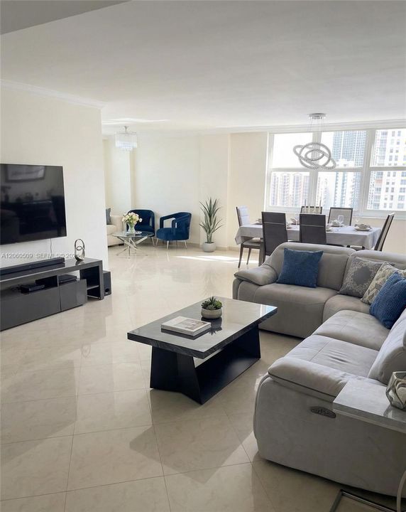 For Rent: $3,500 (2 beds, 2 baths, 1544 Square Feet)