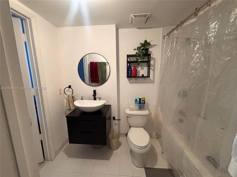 В аренду: $2,650 (1 спален, 1 ванн, 638 Квадратных фут)