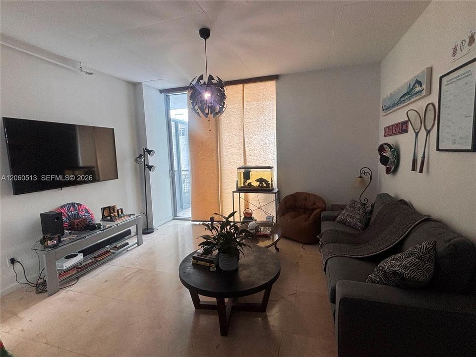 В аренду: $2,650 (1 спален, 1 ванн, 638 Квадратных фут)