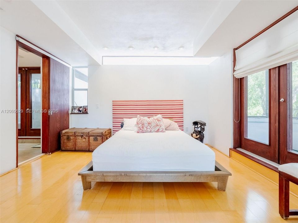 В аренду: $9,000 (4 спален, 3 ванн, 2768 Квадратных фут)
